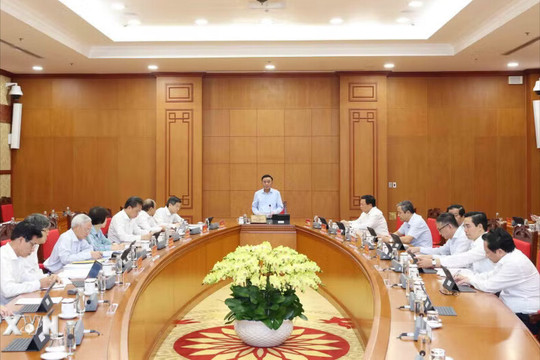 Quyết liệt sắp xếp, tinh gọn bộ máy