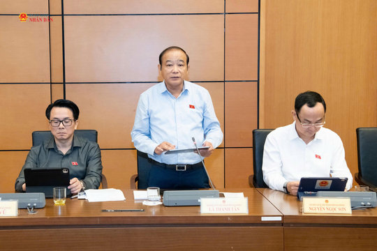 Việc hiến mô, bộ phận cơ thể người phải tự nguyện, vì mục đích nhân đạo