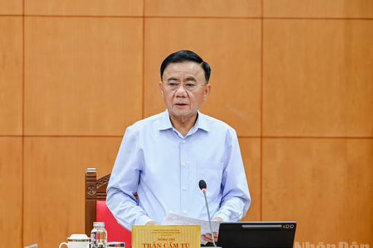 Bộ Chính trị ban hành Quy định về kiểm điểm và đánh giá, xếp loại chất lượng đối với tập thể, cá nhân