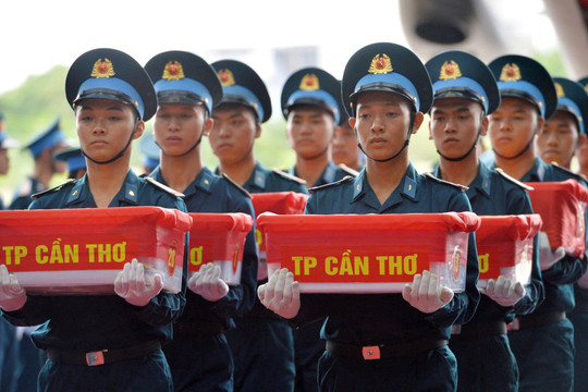 TP. Cần Thơ hoàn thành công tác tìm kiếm, lấy mẫu hài cốt liệt sĩ