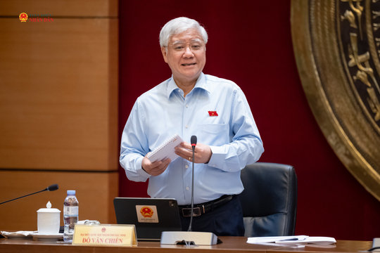 Phó Chủ tịch Thường trực Quốc hội Đỗ Văn Chiến: Sửa đổi Luật Đất đai phải “nhìn từ trên xuống, nhìn từ trong ra và nhìn từ ngoài vào”, vì quyền lợi của Nhân dân