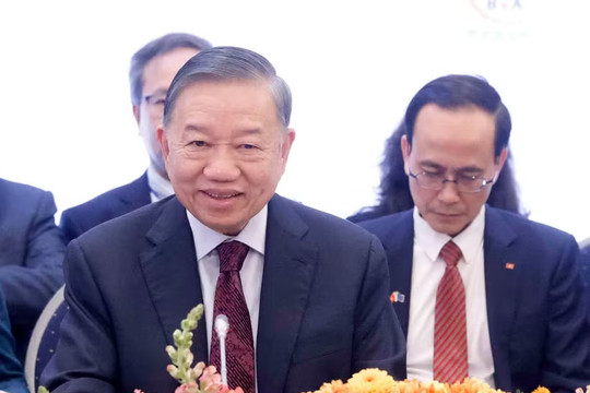 Tổng Bí thư, Chủ tịch nước Tô Lâm dự tọa đàm cấp cao với lãnh đạo doanh nghiệp tiêu biểu châu Âu và Bỉ