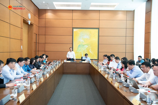 Bảo đảm lựa chọn nhà thầu minh bạch, chặt chẽ