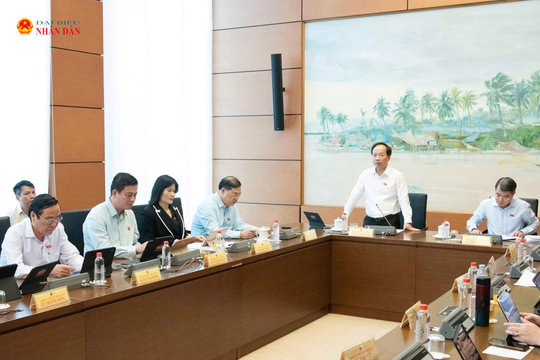 Miễn thuế suất ăn trường học, bệnh viện: Học sinh, người bệnh được lợi gì?