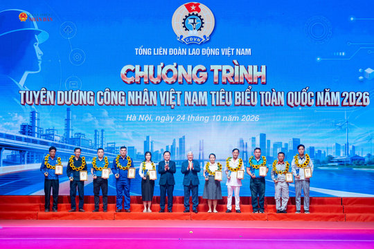 Phó chủ tịch thường trực Quốc hội Đỗ Văn Chiến: Mỗi công nhân tiêu biểu là một hạt nhân tích cực trong phong trào lao động sáng tạo