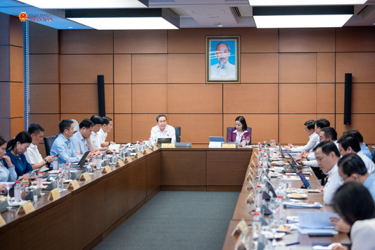 Chủ tịch Quốc hội Trần Thanh Mẫn: Không nới lỏng quá mức điều kiện tiếp cận thị trường
