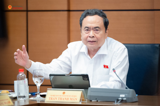 Chủ tịch Quốc hội Trần Thanh Mẫn: Cắt thủ tục nhưng không cắt trách nhiệm bảo vệ môi trường