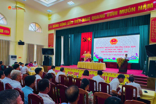 Đưa nghị quyết của Đảng vào cuộc sống từ hoạt động dân cử