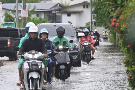 Flash floods hit Thailand’s Phuket as heavy rain persists