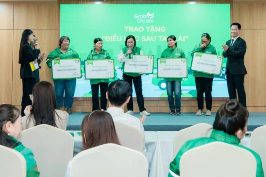 Grab Việt Nam hỗ trợ nhiều tài xế có hoàn cảnh khó khăn