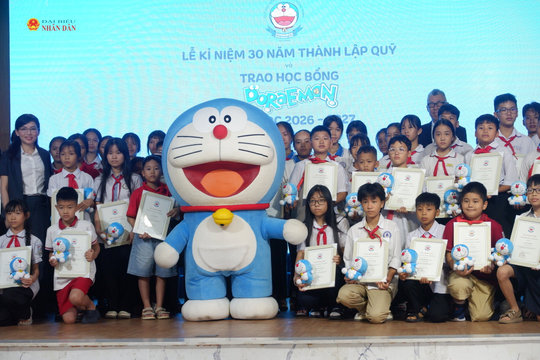 490 học sinh nhận học bổng Doraemon 2026
