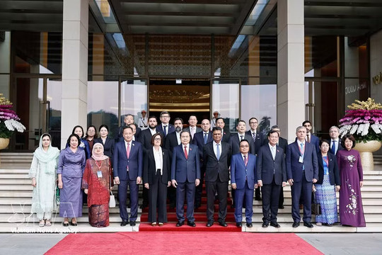 NA President receives leaders of international audit organisations