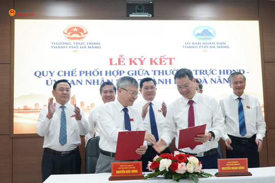 Đà Nẵng: Thường trực HĐND, UBND và Ủy ban MTTQ Việt Nam thành phố ký kết Quy chế phối hợp công tác