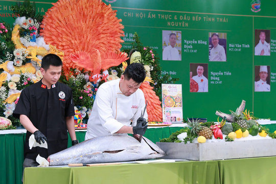 Thái Nguyên mở hướng phát triển du lịch ẩm thực từ cây chè