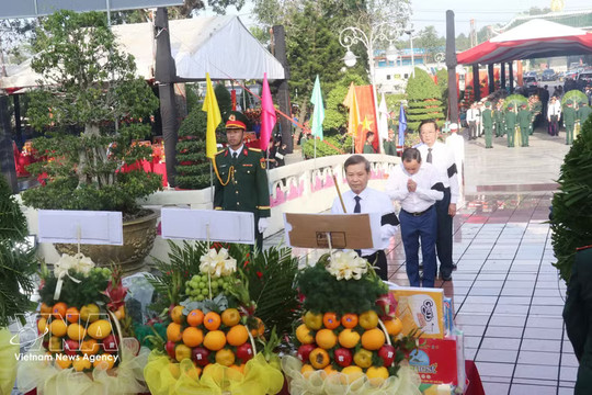 Can Tho: 120 sets of martyrs’ remains reburied