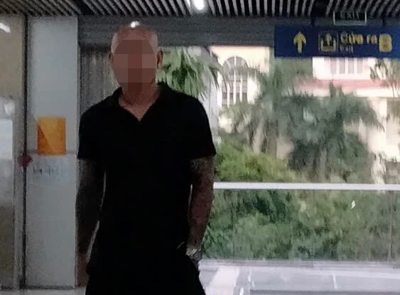 Một cô giáo kêu cứu vì bị người lạ "đeo bám" sau khi phản ánh về sự bất thường trong thu tiền học thêm, dạy thêm