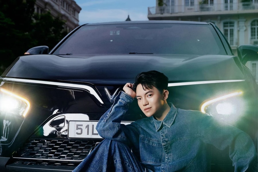 VinFast VF 7 khơi nguồn cảm hứng sáng tạo cho nhà thiết kế Phan Đăng Hoàng