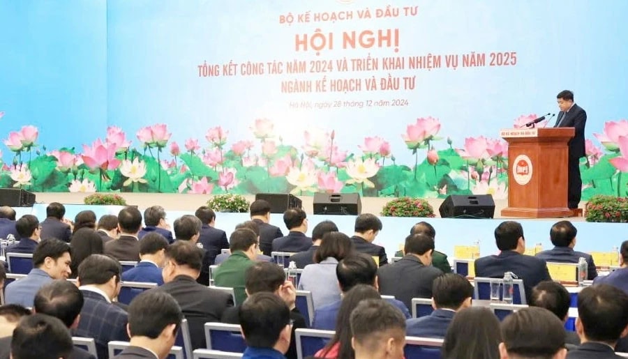 Cần tăng trưởng hai con số trong 20 năm tới