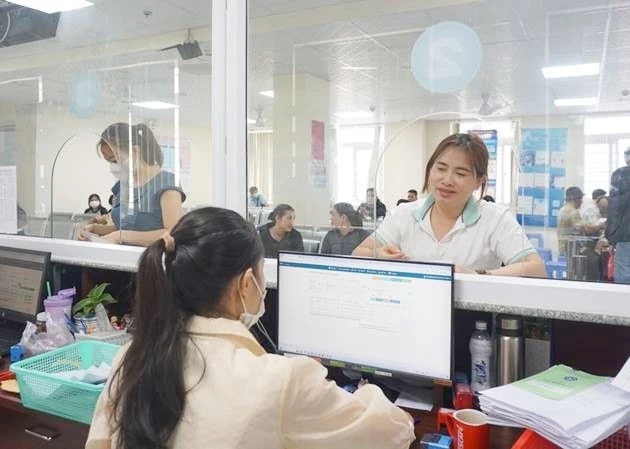 Phấn đấu đạt mục tiêu 96% dân số tham gia bảo hiểm y tế