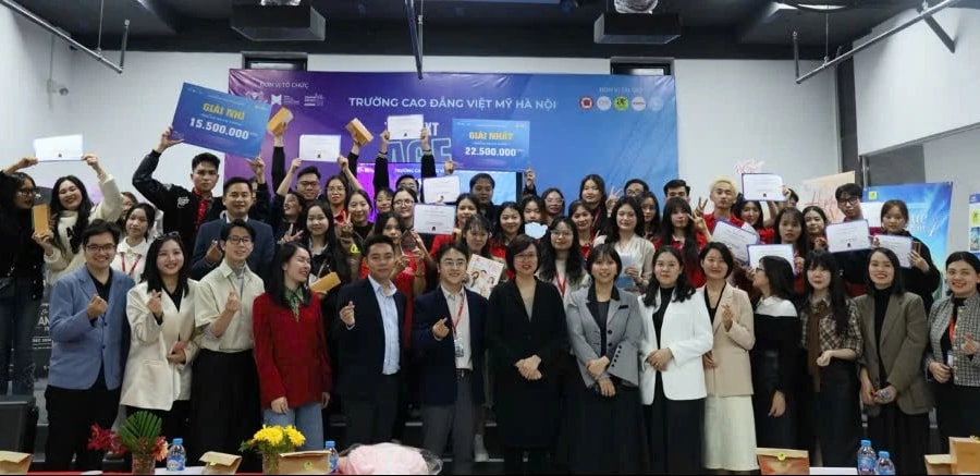 “The Next Agency 2024”: Cuộc thi truyền thông marketing và thiết kế kết nối sinh viên với doanh nghiệp thực tiễn
