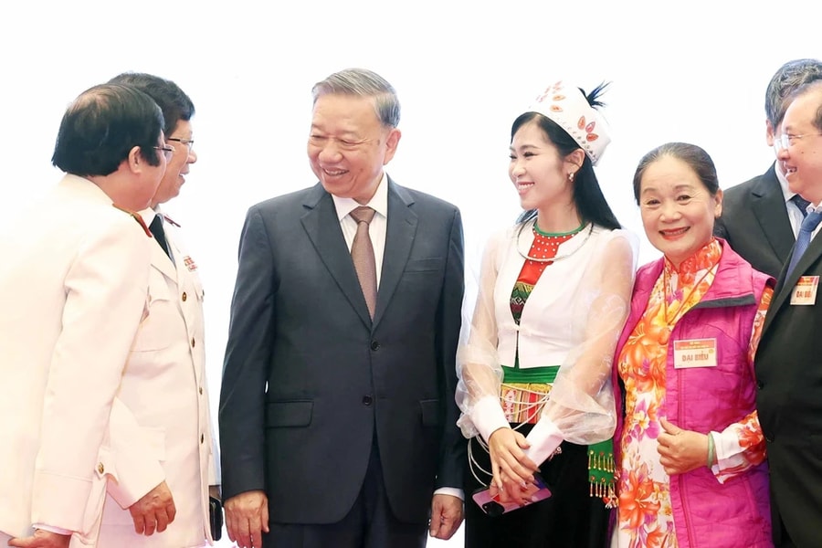 Tổng Bí thư Tô Lâm: Chú trọng đào tạo bồi dưỡng nhân tài, nguồn nhân lực đủ mạnh cho đội ngũ văn nghệ sĩ phục vụ kỷ nguyên mới của dân tộc