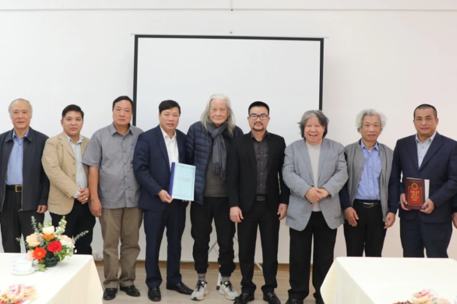 Hội thảo Dự án sách Con đường tương lai và Thuật bút Xuân Cầu