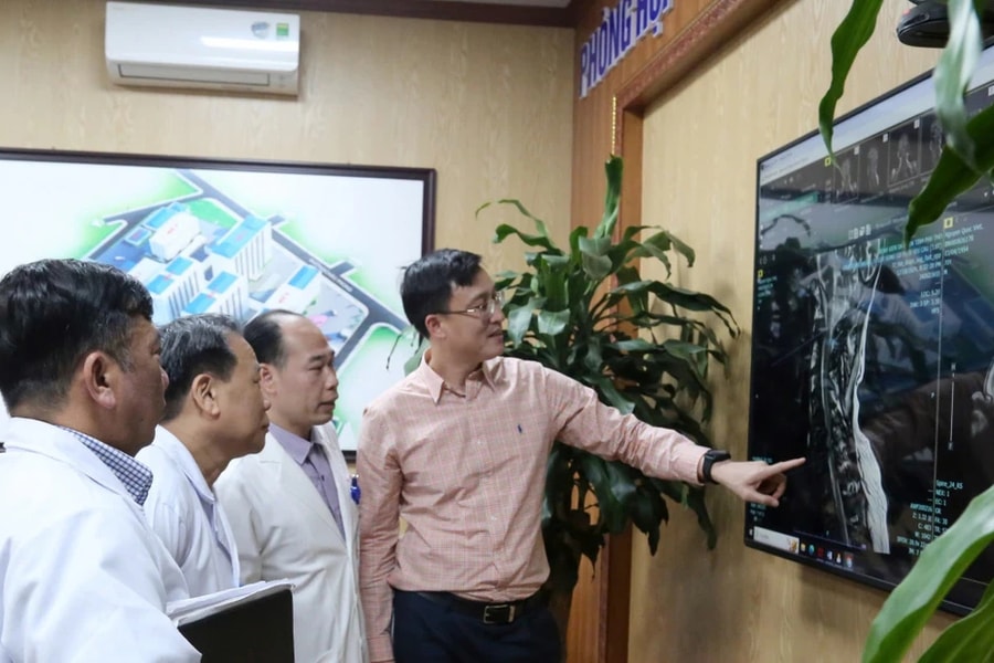 Bệnh viện Bạch Mai hỗ trợ y tế toàn diện giúp tỉnh Phú Thọ
