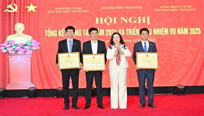 Tổng Biên tập Phạm Thị Thanh Huyền: Mỗi trang báo là niềm tin và kỳ vọng vào sự phát triển của đất nước 