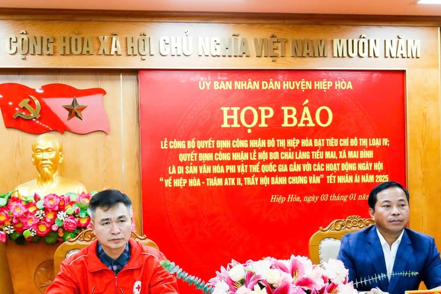 Bắc Giang: Lễ hội bơi chải làng Tiếu Mai được công nhận là Di sản văn hoá phi vật thể quốc gia