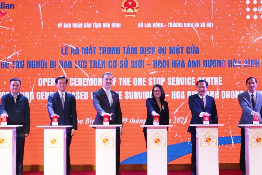 Hòa Bình: Ra mắt Trung tâm dịch vụ một cửa hỗ trợ người bị bạo lực trên cơ sở giới - Ngôi nhà Ánh Dương 