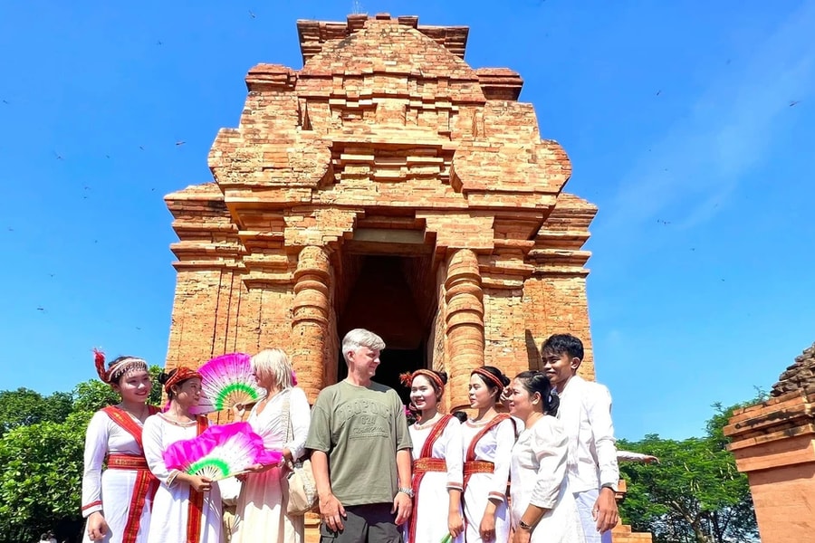 Bình Thuận tăng cường công tác quản lý trong các hoạt động văn hóa, thể thao, du lịch dịp Xuân Ất Tỵ 2025