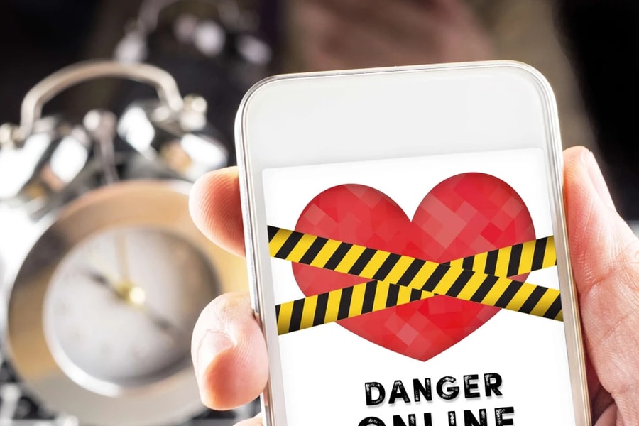 Mỹ thúc đẩy dự luật lưỡng đảng để ngăn chặn lừa đảo hẹn hò trực tuyến 