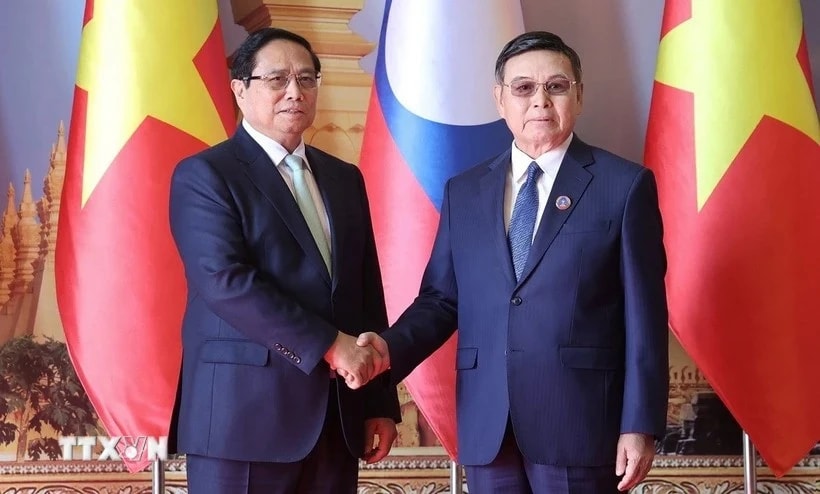 Thủ tướng Phạm Minh Chính hội kiến Chủ tịch Quốc hội Lào