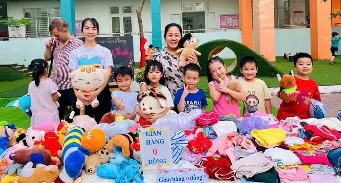 TP. Hồ Chí Minh: Nhiều hoạt động tiếp sức học sinh khó khăn dịp Tết Nguyên đán