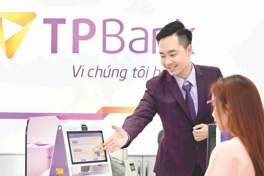 TPBank tái hiện từng bước xanh hóa qua Báo cáo Phát triển bền vững