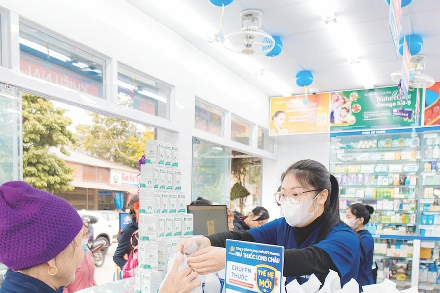 Từ phố thị đến làng quê, dù ở đâu người dân cũng đều tiếp cận được nguồn thuốc tốt - giá tốt của Nhà thuốc Long Châu