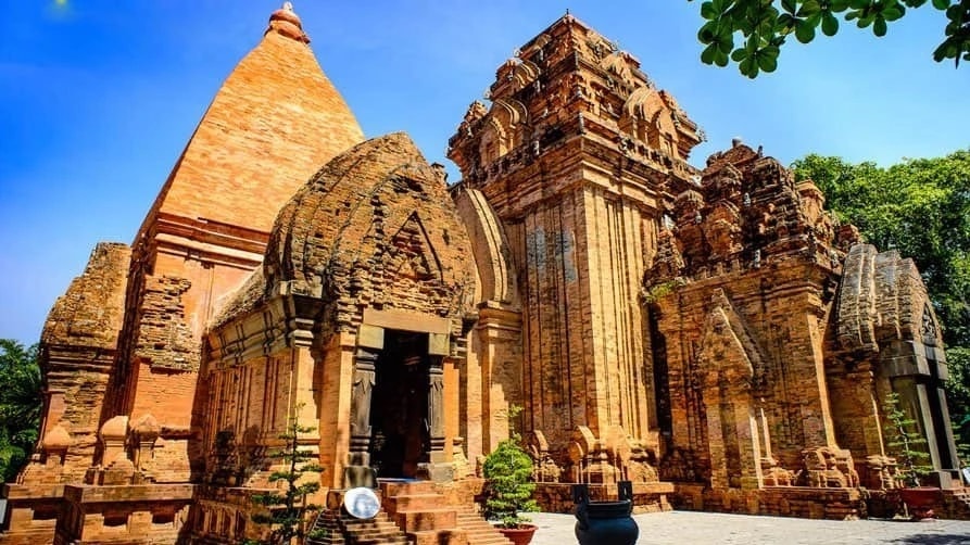 Chùa Bối Khê và Tháp Bà Ponagar được xếp hạng Di tích quốc gia đặc biệt