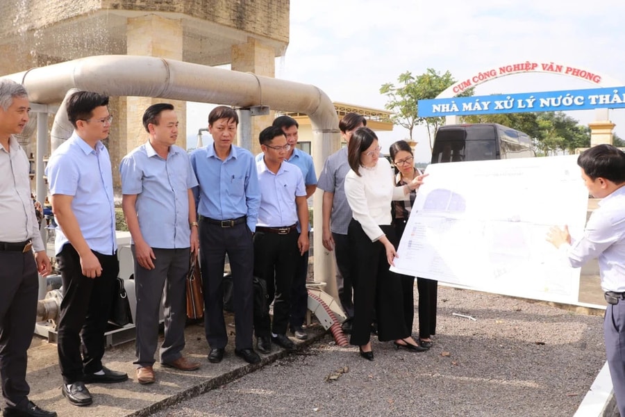 Bài cuối: “Tận bờ, sát góc” từng việc cụ thể