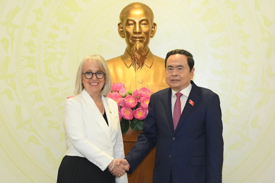 Chủ tịch Quốc hội Trần Thanh Mẫn tiếp Tổng giám đốc Tổ chức quốc tế Pháp ngữ Caroline St-Hilaire