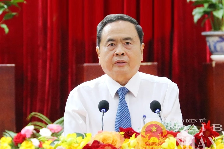 Chủ tịch Quốc hội Trần Thanh Mẫn thăm, tặng quà Tết tại Cần Thơ