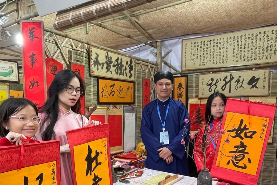 Hơn 65.000 lượt du khách tham quan Văn Miếu - Quốc Tử Giám