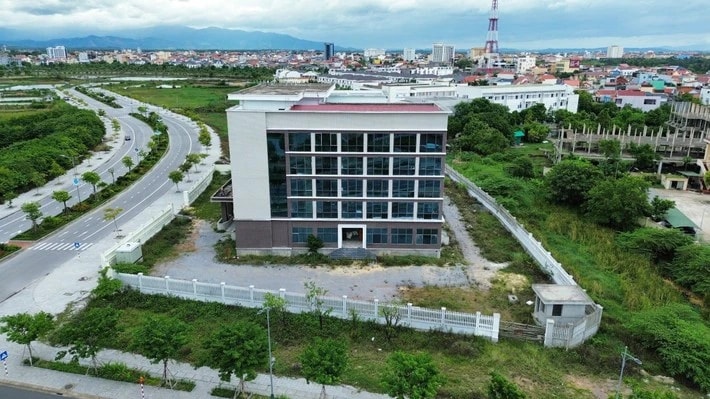 Tìm phương án để tiếp tục triển khai Trung tâm Truyền thông - Giáo dục sức khỏe Quảng Bình