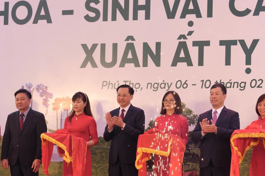 Lan tỏa thông điệp về bảo vệ môi trường, phát triển không gian xanh bền vững