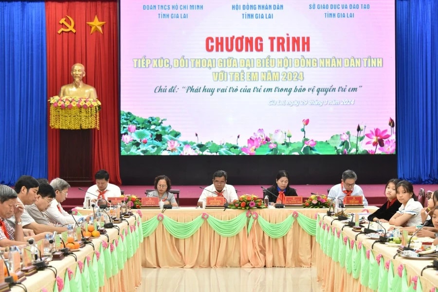 Chương trình tiếp xúc, đối thoại giữa đại biểu HĐND tỉnh Gia Lai với trẻ em năm 2025