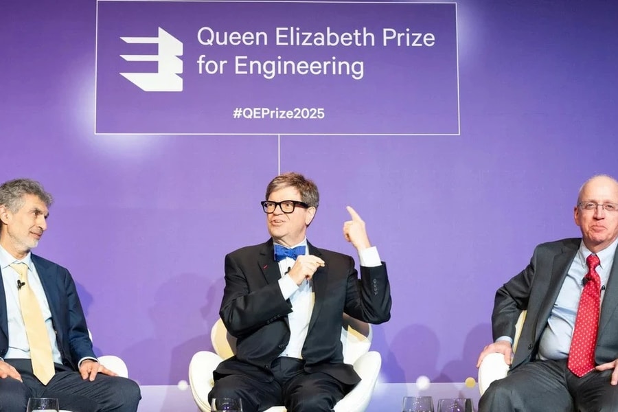 5 Chủ nhân Giải thưởng VinFuture được vinh danh tại Giải thưởng Nữ hoàng Elizabeth 2025