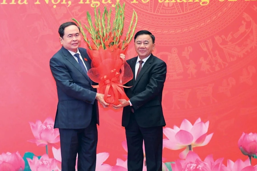 Chủ tịch Quốc hội Trần Thanh Mẫn: Xử lý công việc nhanh chóng, hiệu quả, đáp ứng yêu cầu lãnh đạo thực hiện nhiệm vụ chính trị của Quốc hội