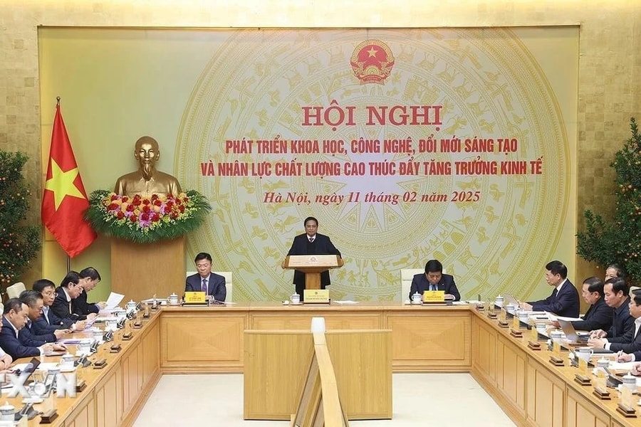 Thủ tướng Phạm Minh Chính: Thúc đẩy chuyển giao công nghệ nhằm xoay chuyển tình thế, chuyển đổi trạng thái