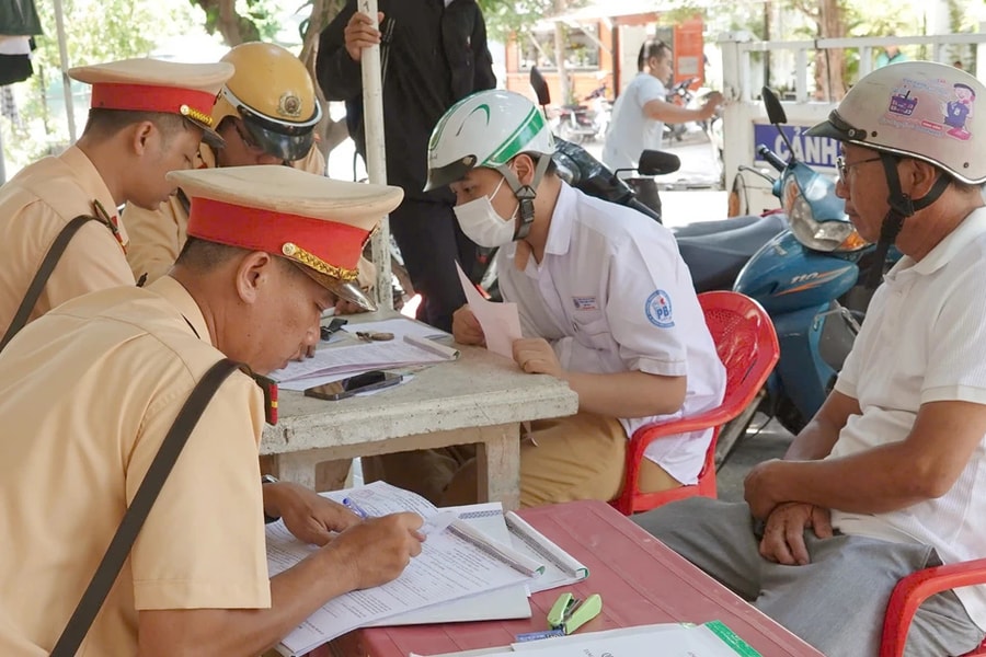 Chỉ thị 31 tạo chuyển biến mạnh về an toàn giao thông học đường