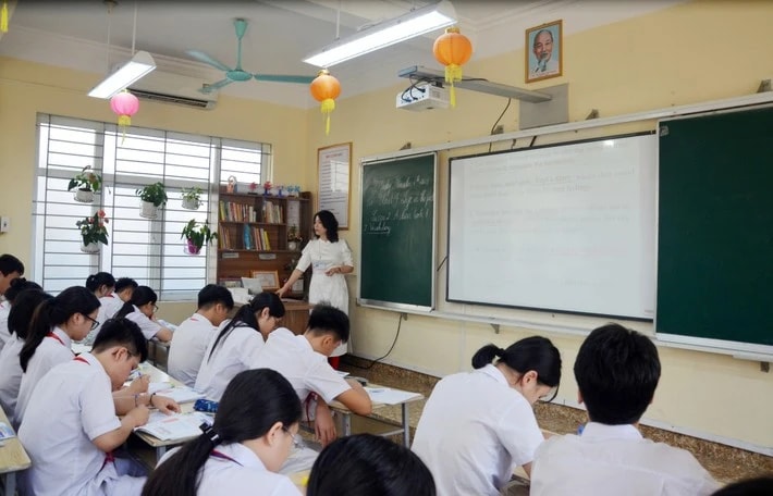 Bộ GD-ĐT: "Tuyệt đối không để việc ngừng dạy thêm mà buông lỏng việc hỗ trợ học sinh cuối cấp ôn thi"