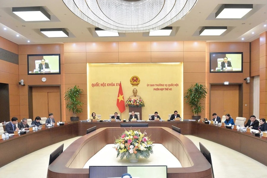 NGHỊ QUYẾT Về phê chuẩn việc cho thôi giữ chức vụ Trưởng Đoàn đại biểu Quốc hội khóa XV tỉnh Cao Bằng